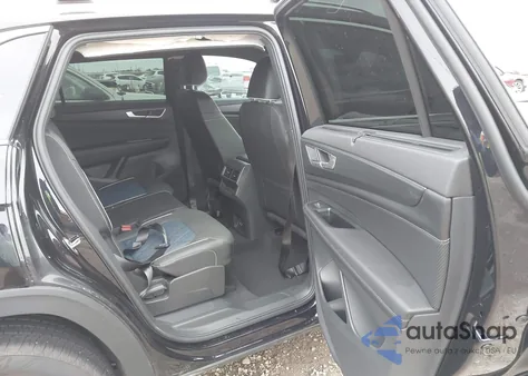 2026 Volkswagen Atlas Cross Sport Sel Premium R-Line z USA, uszkodzony, nr VIN 1V2FC2CA6TC209679